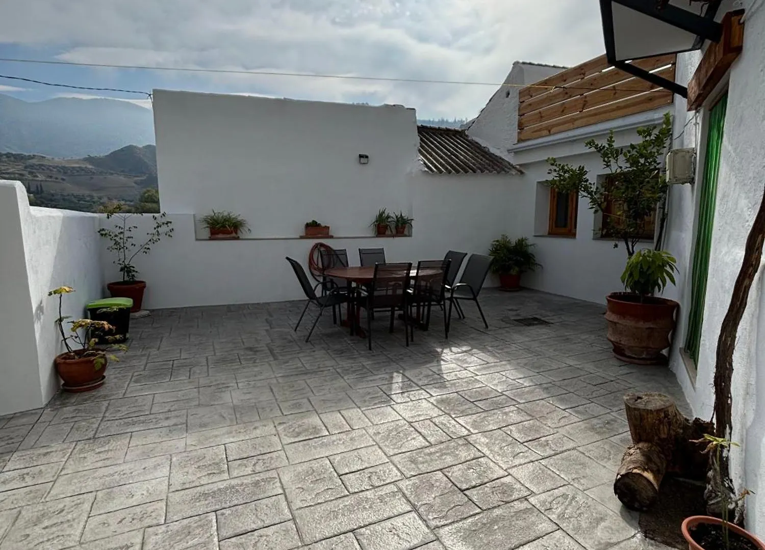 度假居 莫纳奇尔La Casa De Miguel Chinicas别墅